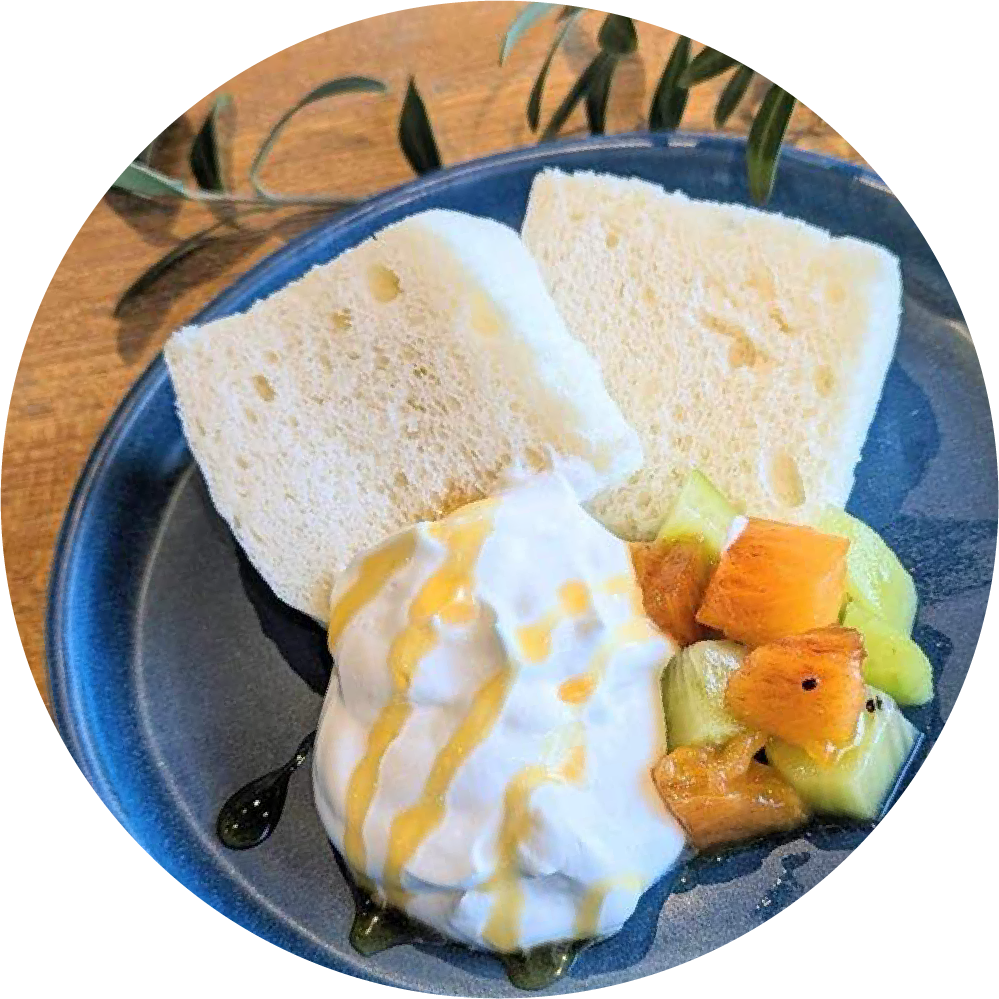 白いシフォンケーキ